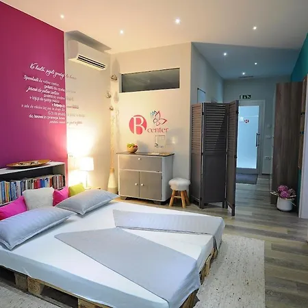 B Center For Peaceful Retreat