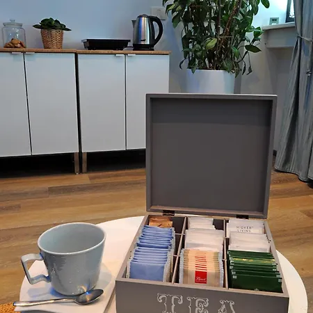 B Center For Peaceful Retreat Apartma *