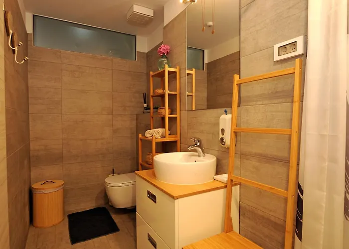 B Center For Peaceful Retreat Apartmán