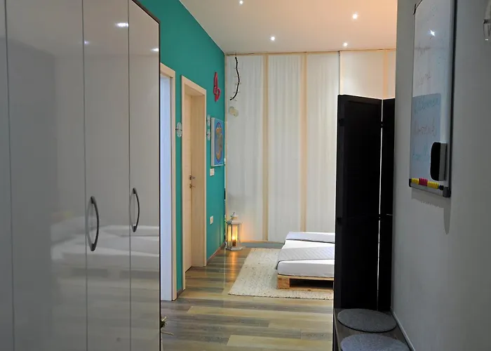 B Center For Peaceful Retreat 코페르