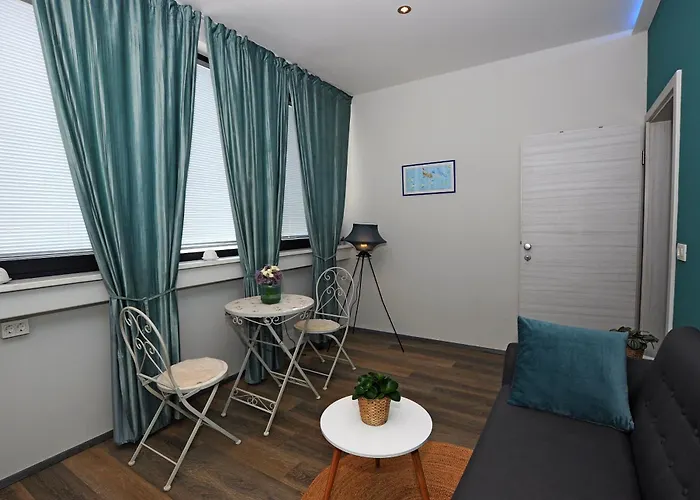 Apartmán B Center For Peaceful Retreat Koper